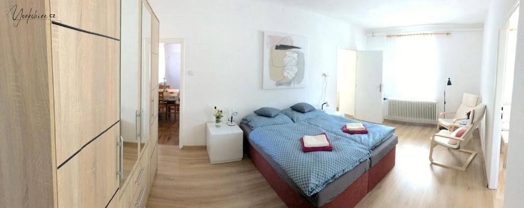 Apartment Yorkshire Bujanov Exterior photo